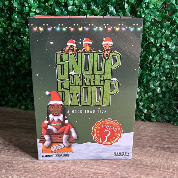 Snoop on The Stoop Volume 3 Snoop Dogg 12” Christmas Red Plush Figurine - Picture 2 of 10